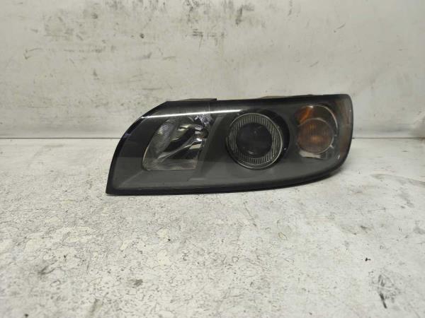 PHARE GAUCHE VOLVO S40 / V50 BREAK 2004-2007 H7+HB3 - Vue 1